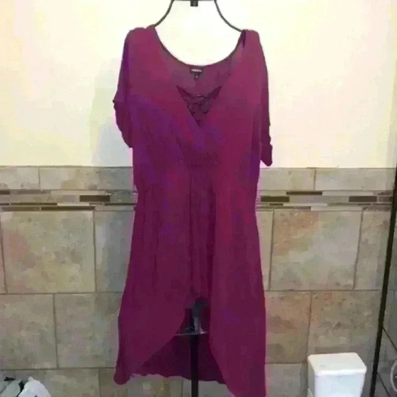 Torrid Woman’s dress size 1 - Picture 2 of 7